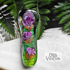 Floral bead with ribbed core #15 image